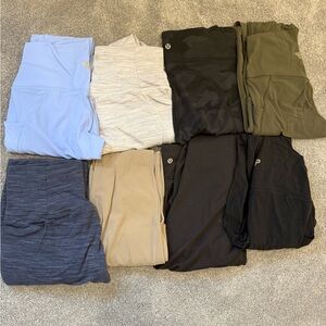 Lot of 8 Folded Active Leggings - Mixed Colors
